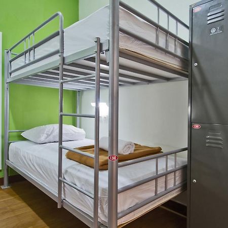 Cx Hostel Kuta Raya Eksteriør billede