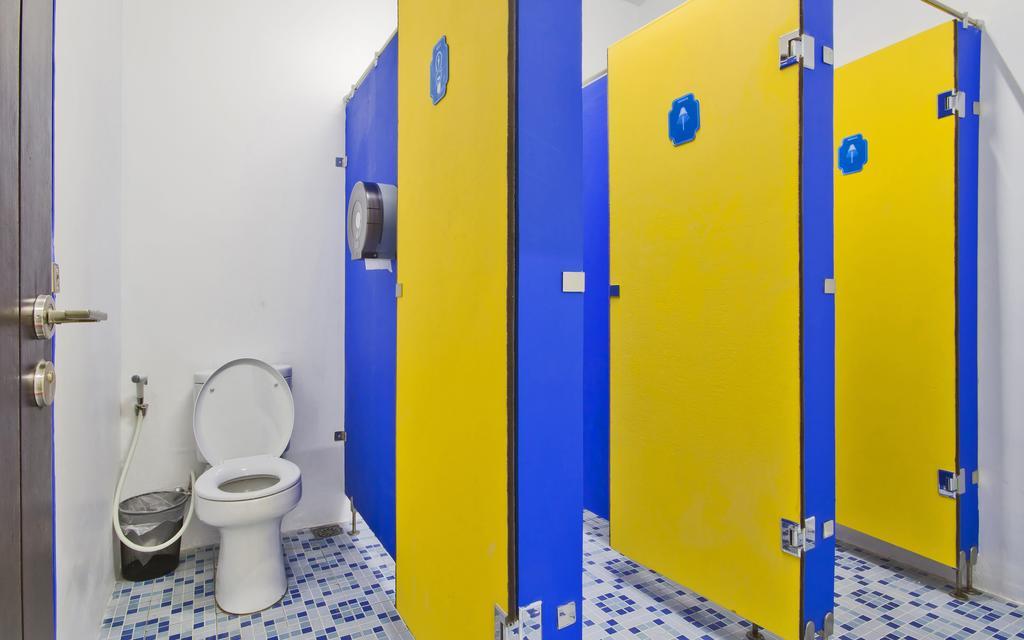 Cx Hostel Kuta Raya Eksteriør billede