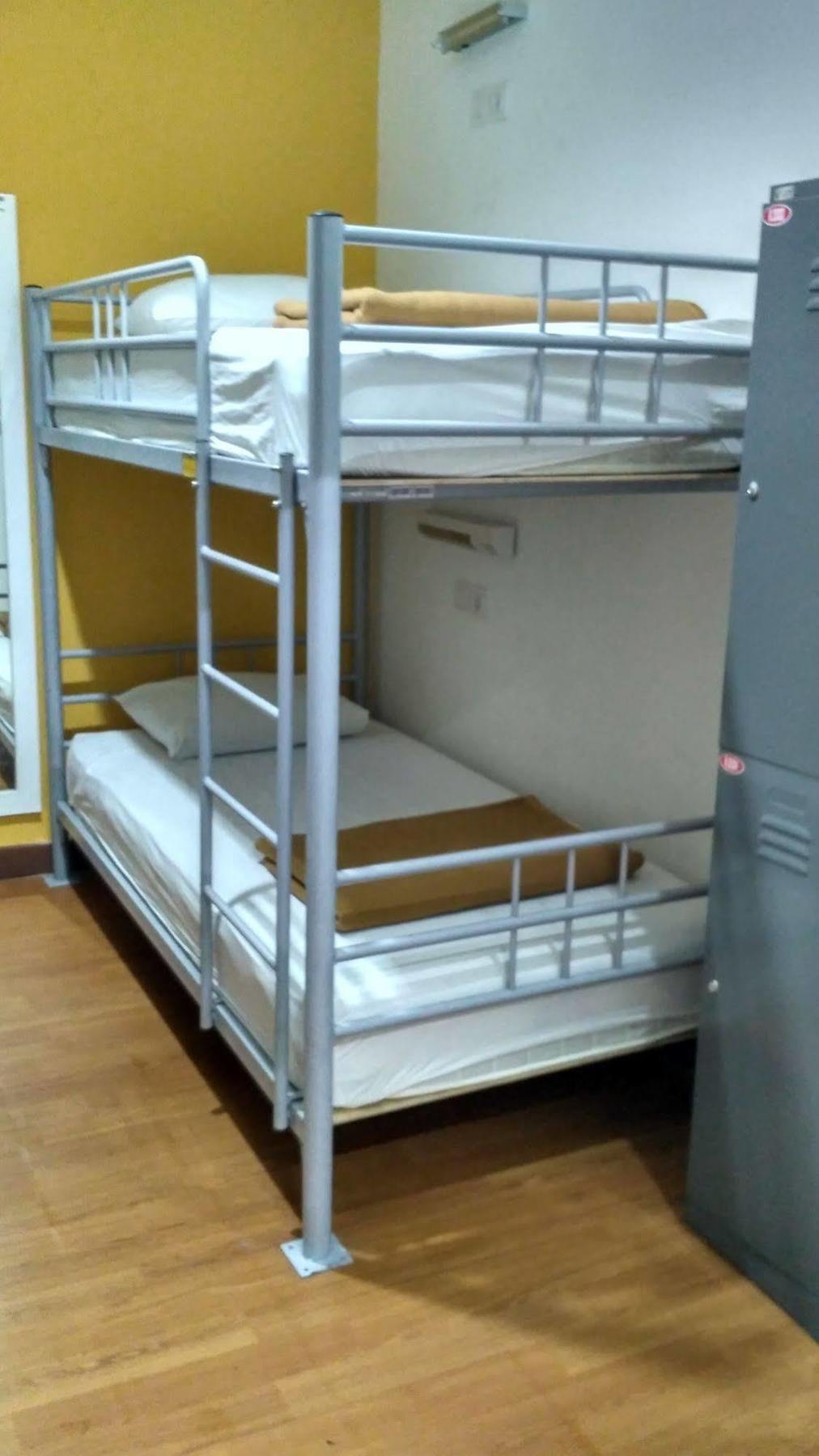 Cx Hostel Kuta Raya Eksteriør billede